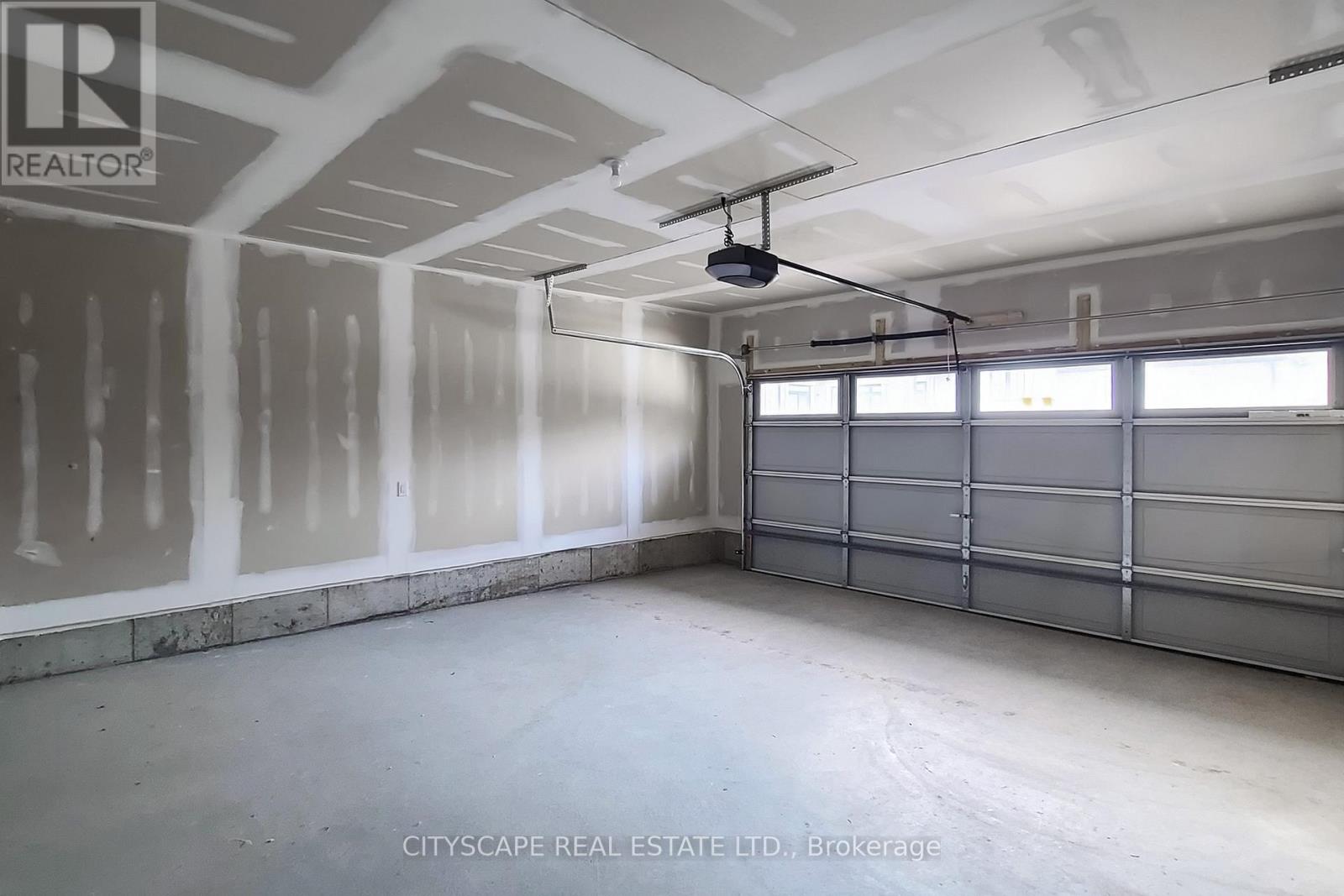 6 Marvin Avenue, Oakville, Ontario  L6H 0Z8 - Photo 28 - W12512068