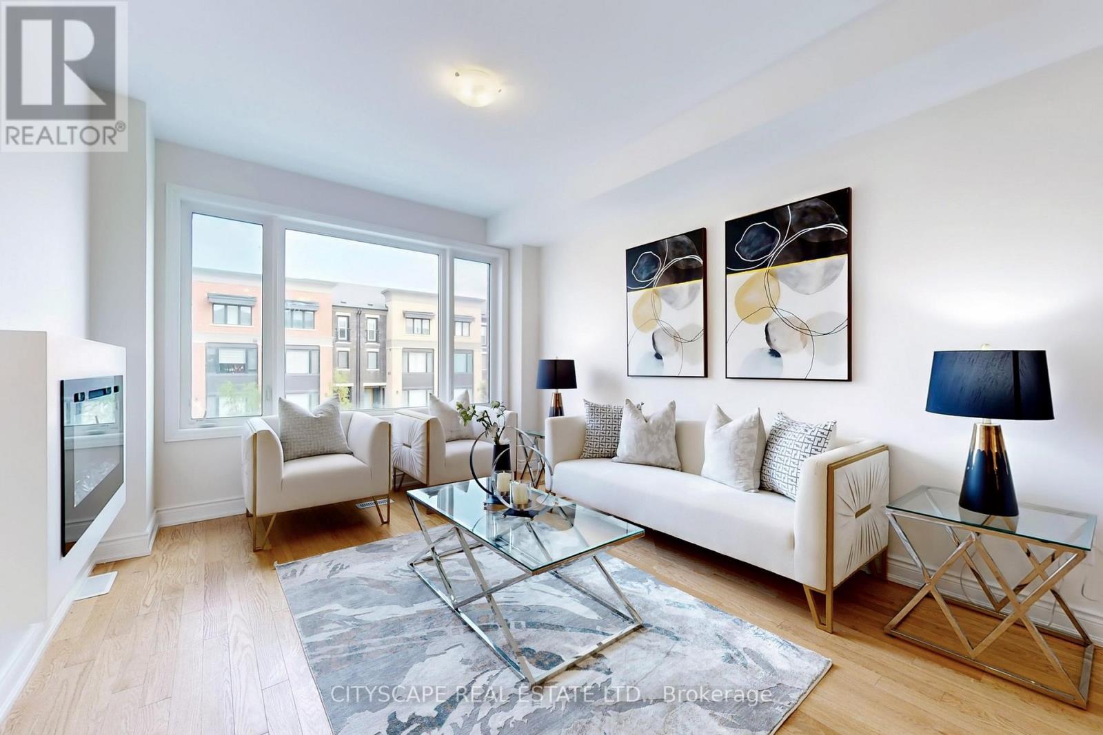 6 Marvin Avenue, Oakville, Ontario  L6H 0Z8 - Photo 3 - W12512068