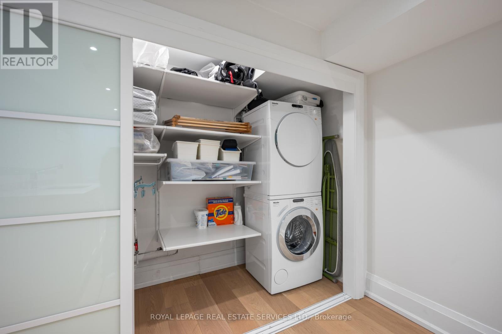 22 Fairmar Avenue, Toronto, Ontario  M8Y 2C8 - Photo 31 - W12512108