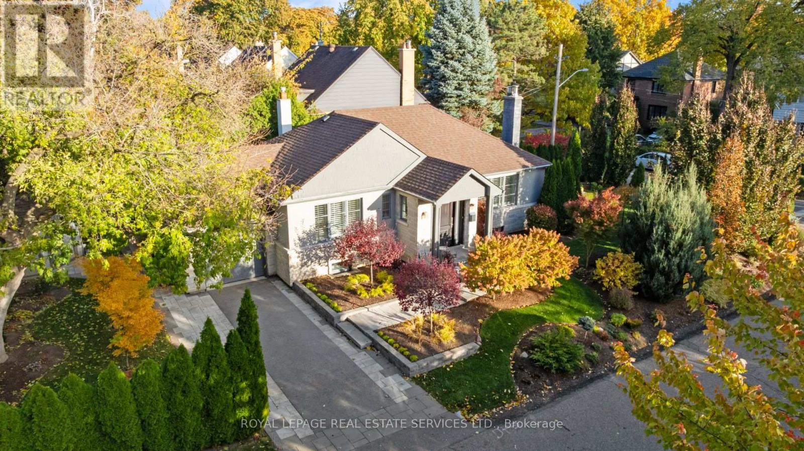 22 Fairmar Avenue, Toronto, Ontario  M8Y 2C8 - Photo 39 - W12512108