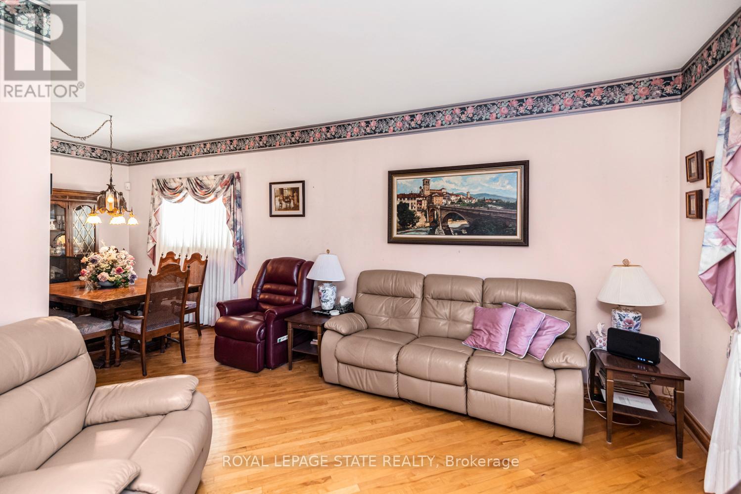 538 Hughson Street N, Hamilton, Ontario  L8L 4N9 - Photo 10 - X12511880