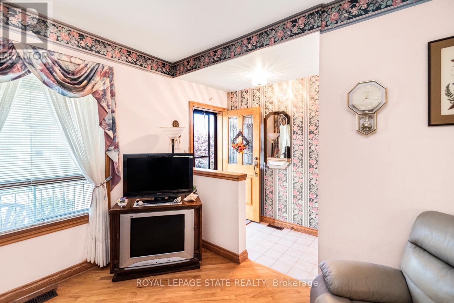 538 Hughson Street N, Hamilton, Ontario  L8L 4N9 - Photo 6 - X12511880