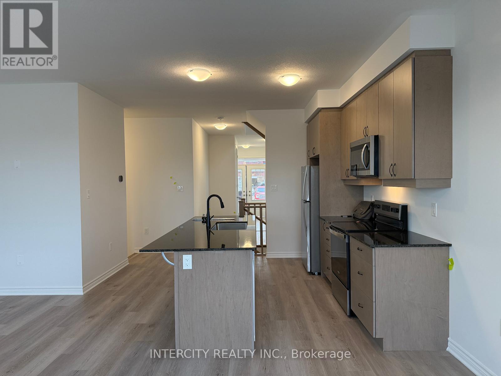 162 Stamson Street, Kitchener, Ontario  N2E 4C7 - Photo 13 - X12511920