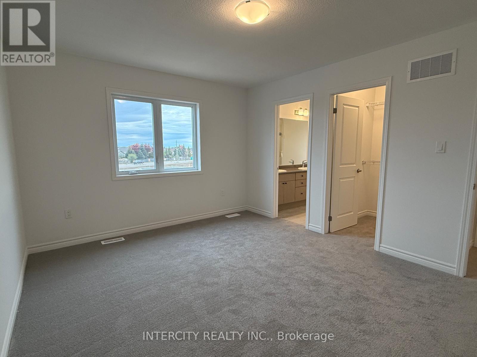 162 Stamson Street, Kitchener, Ontario  N2E 4C7 - Photo 16 - X12511920