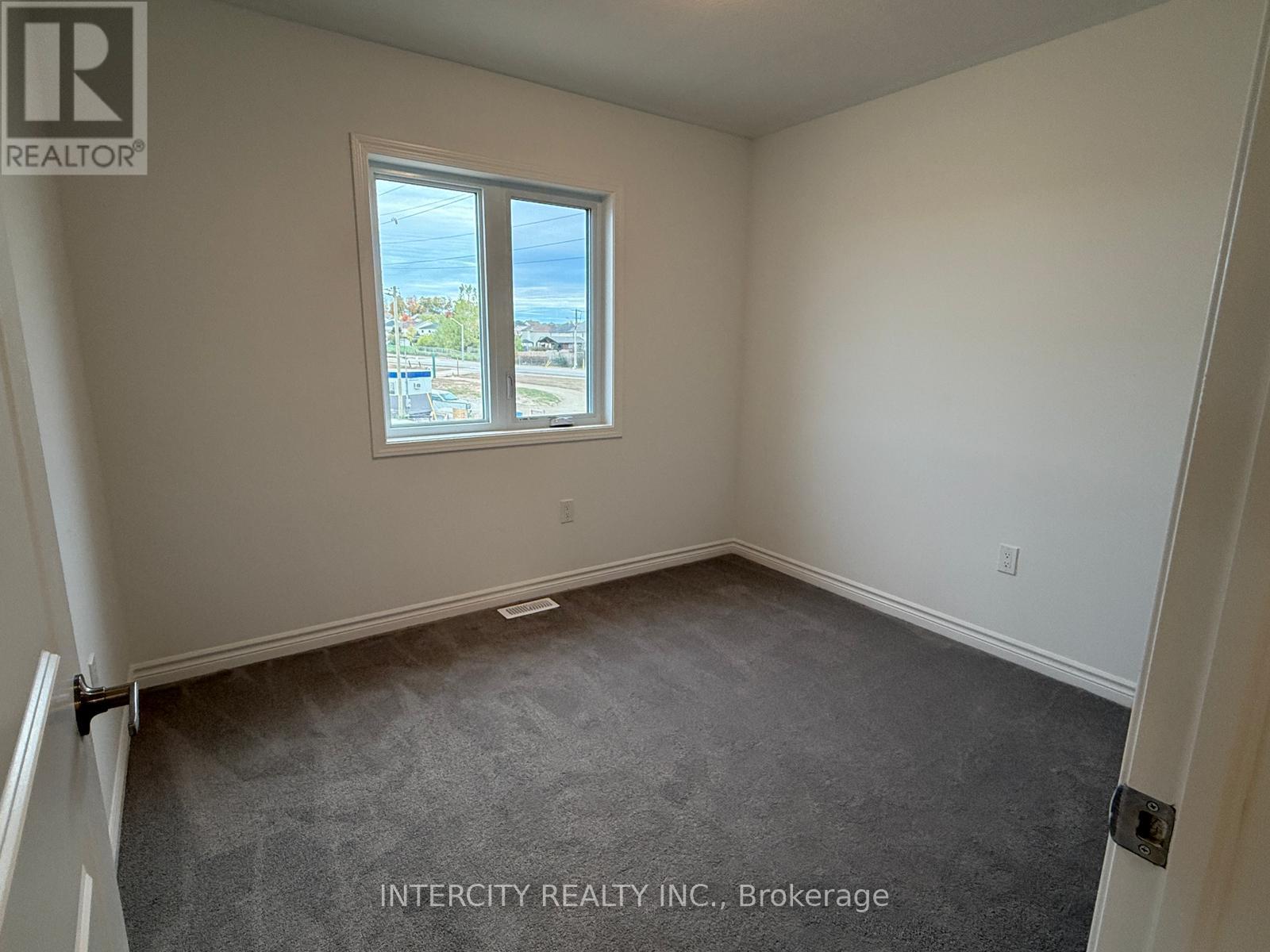 162 Stamson Street, Kitchener, Ontario  N2E 4C7 - Photo 21 - X12511920