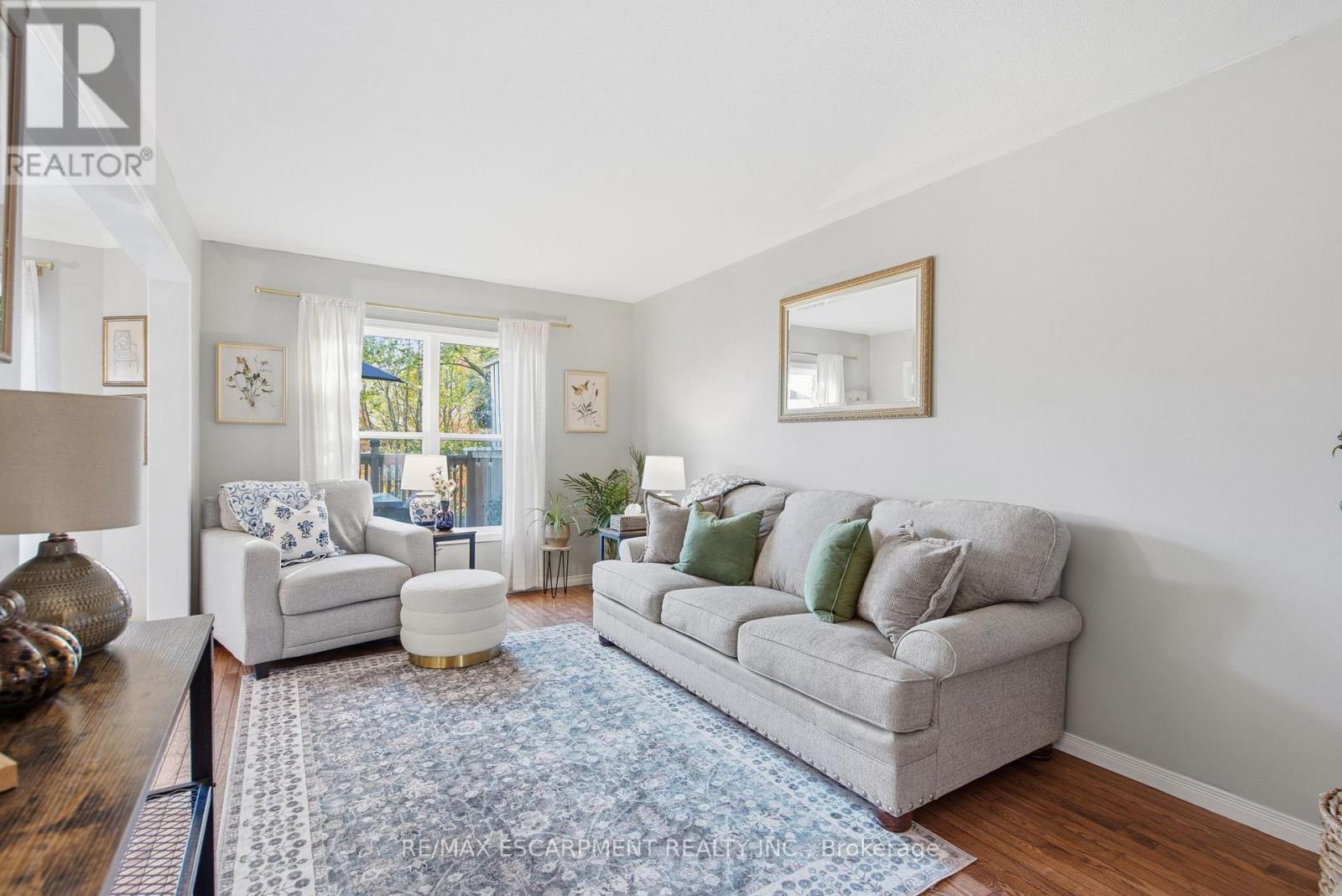 10 Swayze Court, West Lincoln, Ontario  L0R 2A0 - Photo 7 - X12511924