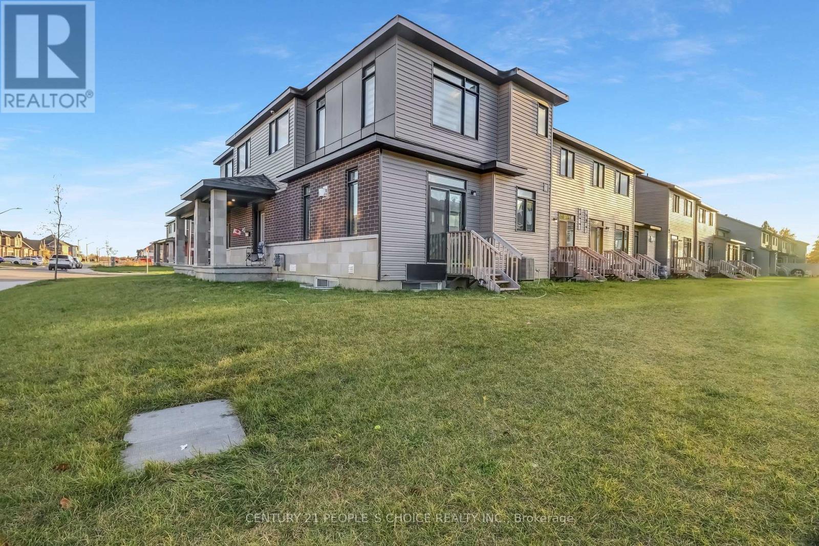 300 Makobe Lane, Ottawa, Ontario  K4M 0L9 - Photo 16 - X12512122