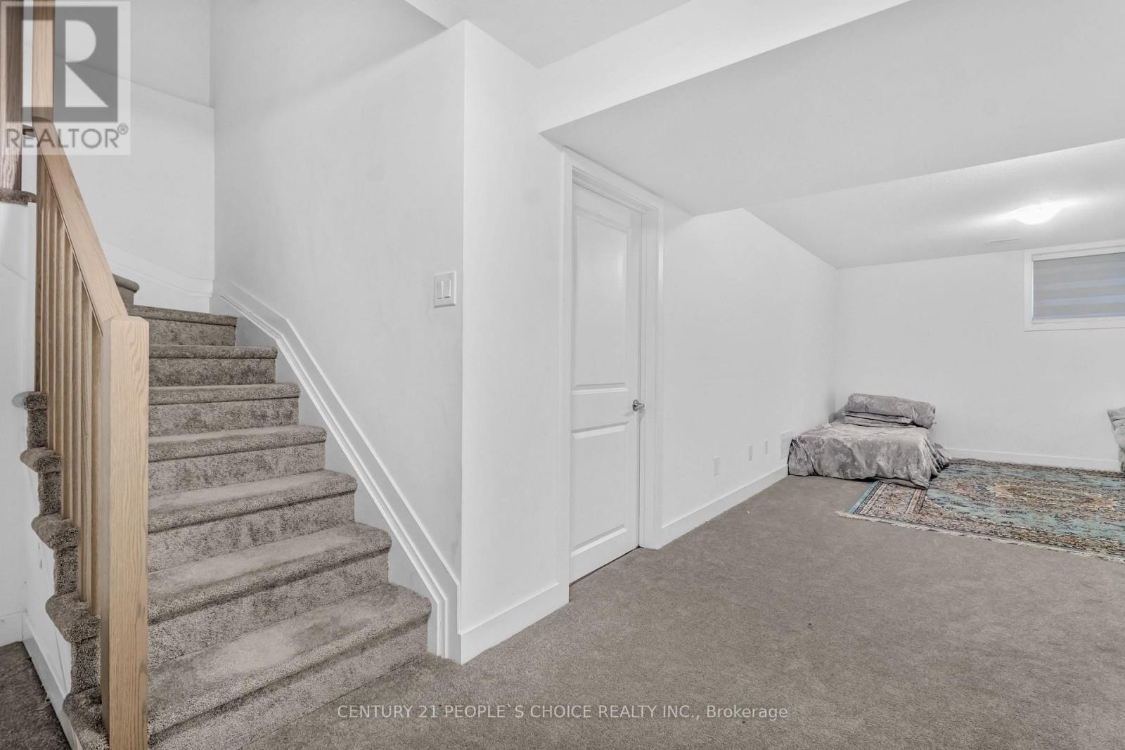 300 Makobe Lane, Ottawa, Ontario  K4M 0L9 - Photo 29 - X12512122