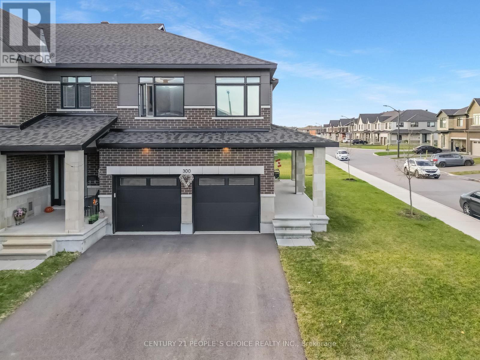 300 Makobe Lane, Ottawa, Ontario  K4M 0L9 - Photo 4 - X12512122