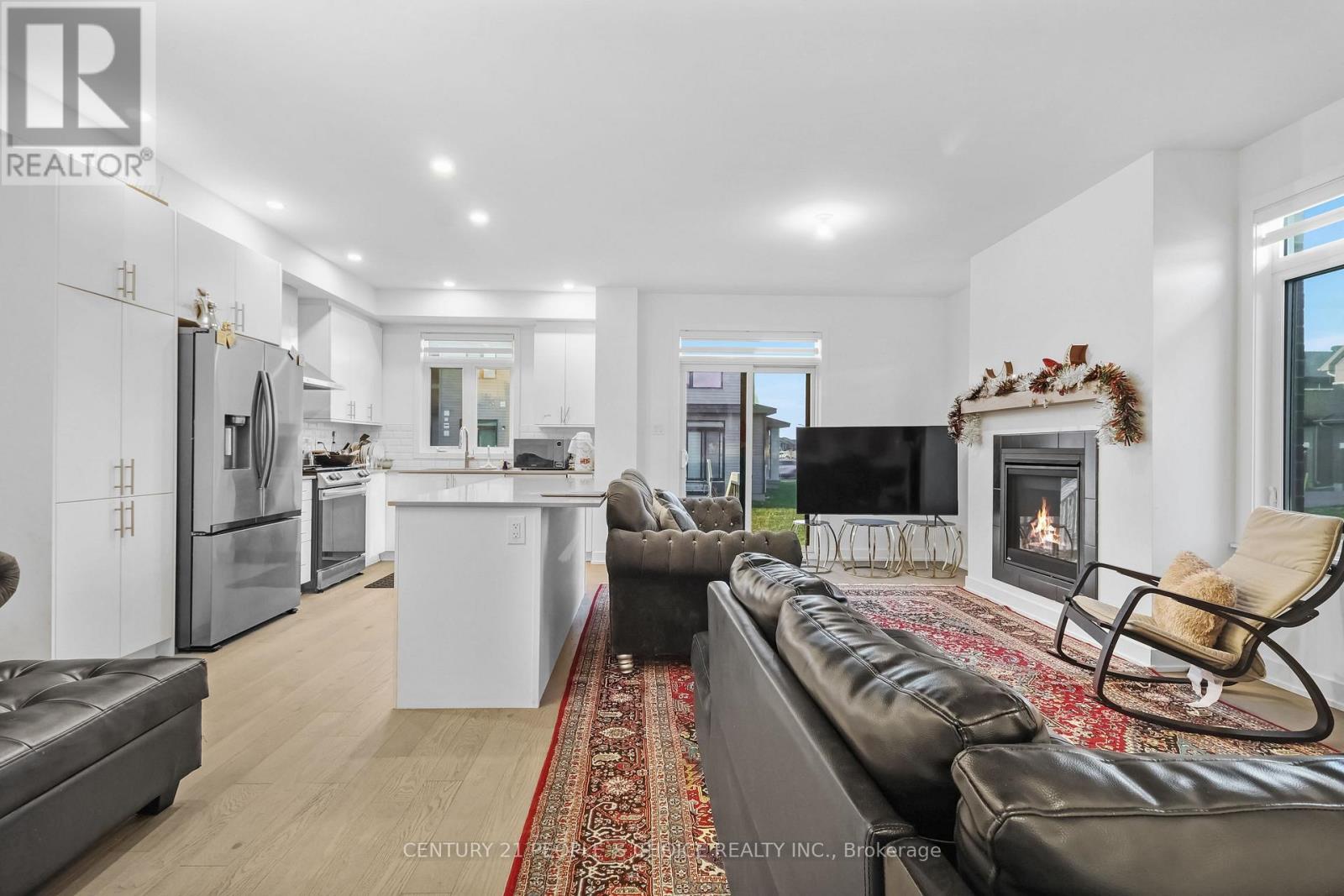 300 Makobe Lane, Ottawa, Ontario  K4M 0L9 - Photo 8 - X12512122