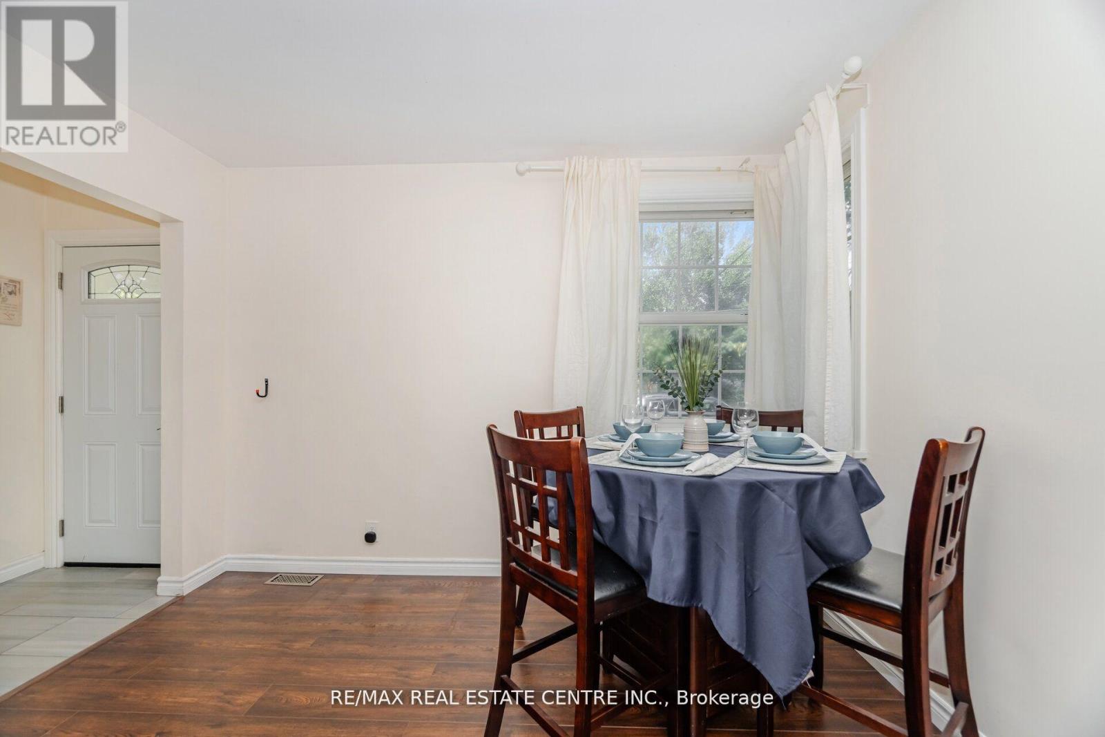 19 Seneca Drive, Kitchener, Ontario  N2M 3H1 - Photo 10 - X12512142