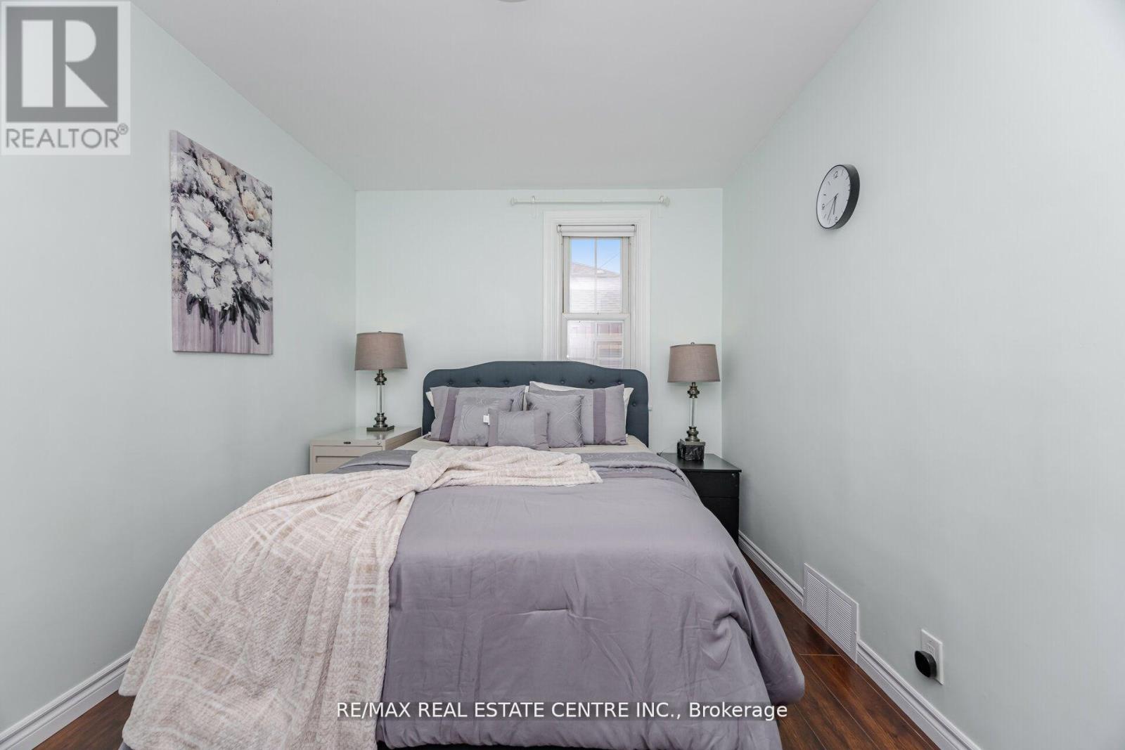 19 Seneca Drive, Kitchener, Ontario  N2M 3H1 - Photo 22 - X12512142