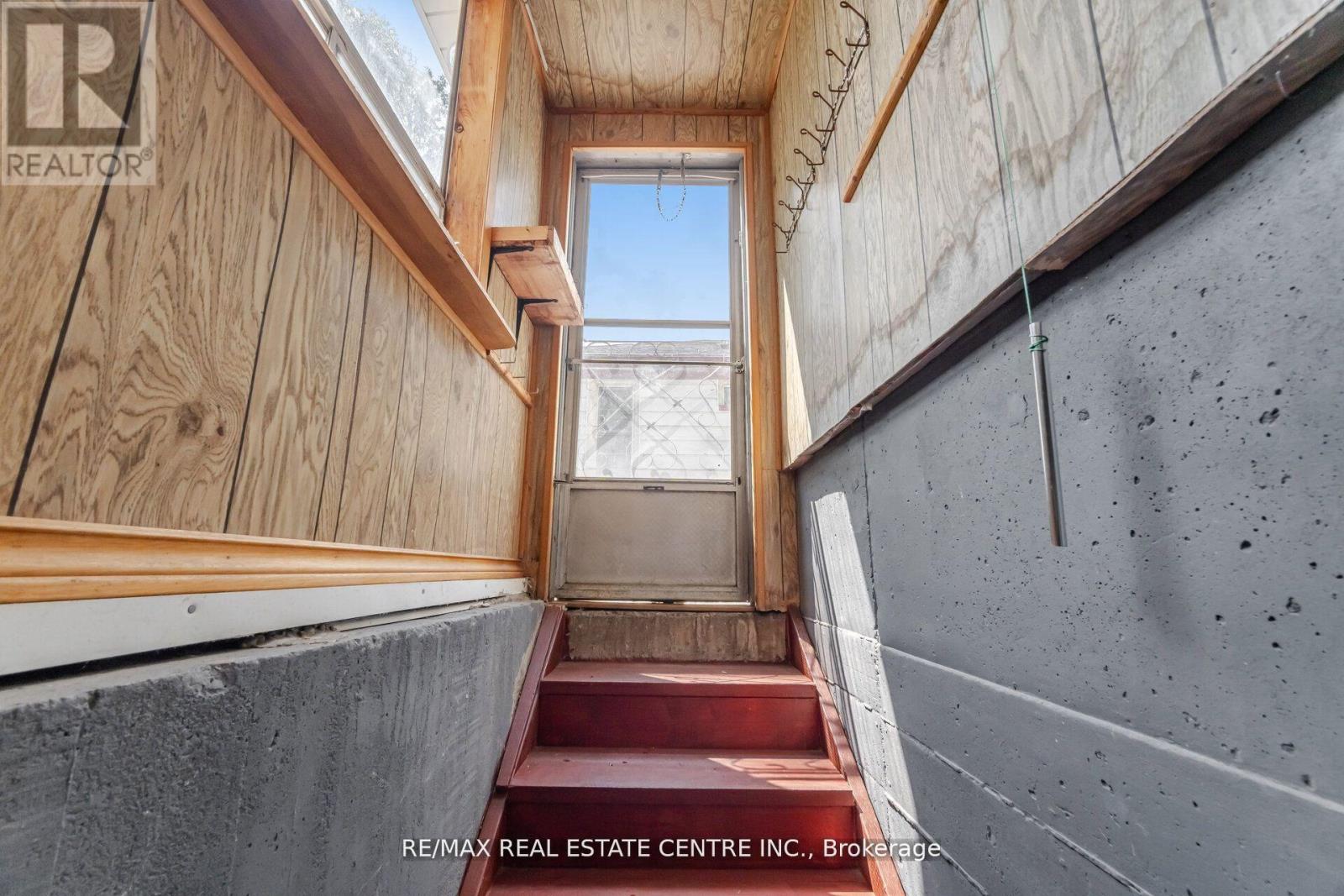 19 Seneca Drive, Kitchener, Ontario  N2M 3H1 - Photo 42 - X12512142