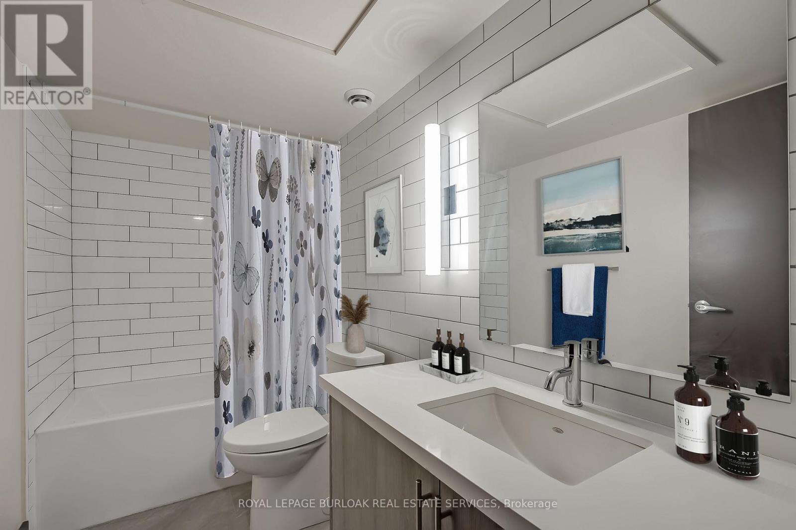 504 - 121 King Street E, Hamilton, Ontario  L7N 1A9 - Photo 10 - X12512168