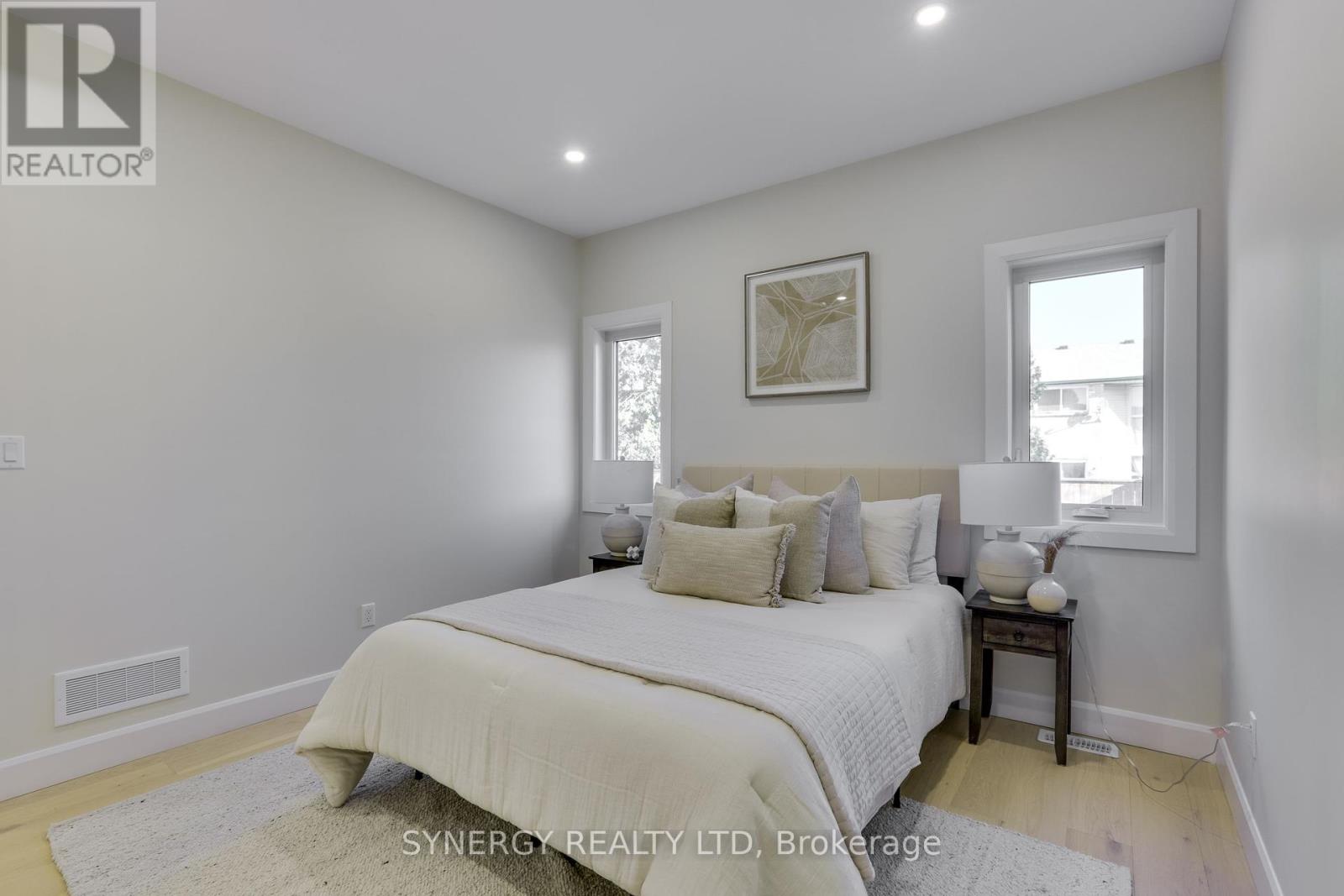 3 Haddon Lane, Strathroy-Caradoc, Ontario N7G 0B9 - Photo 20 - X12380415