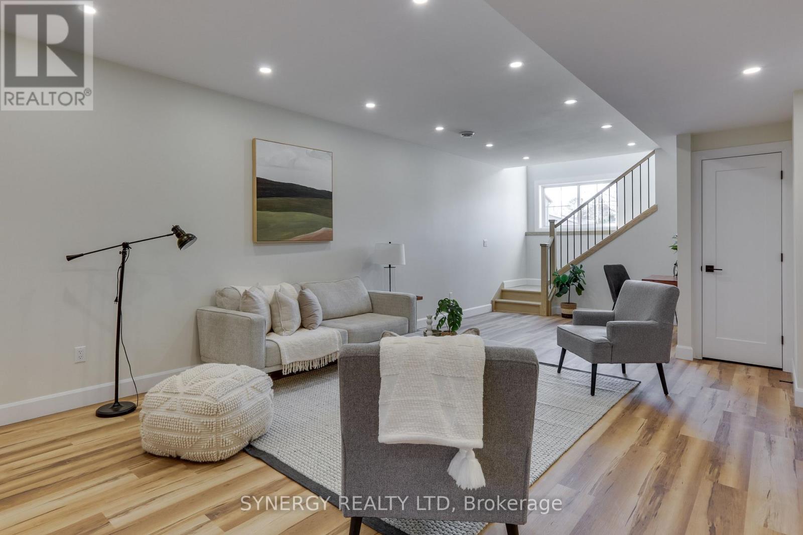 3 Haddon Lane, Strathroy-Caradoc, Ontario N7G 0B9 - Photo 27 - X12380415