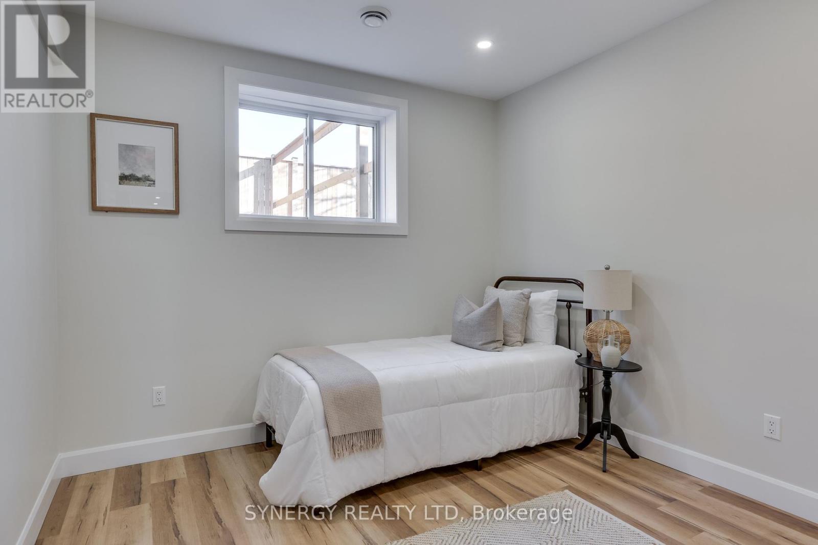 3 Haddon Lane, Strathroy-Caradoc, Ontario N7G 0B9 - Photo 29 - X12380415