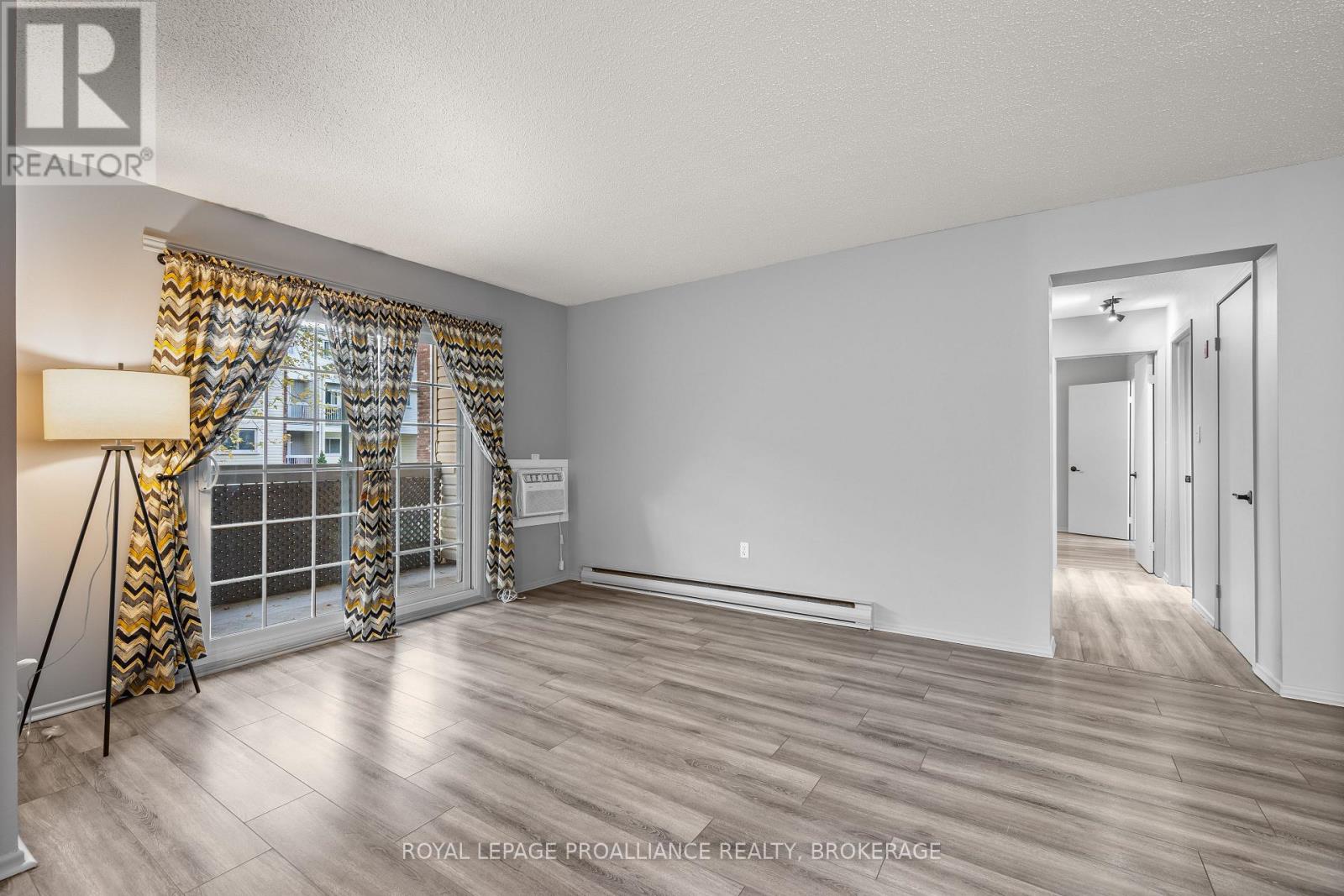 203 - 845 Milford Drive, Kingston (North Of Taylor-Kidd Blvd), Ontario  K7P 1A7 - Photo 13 - X12511378