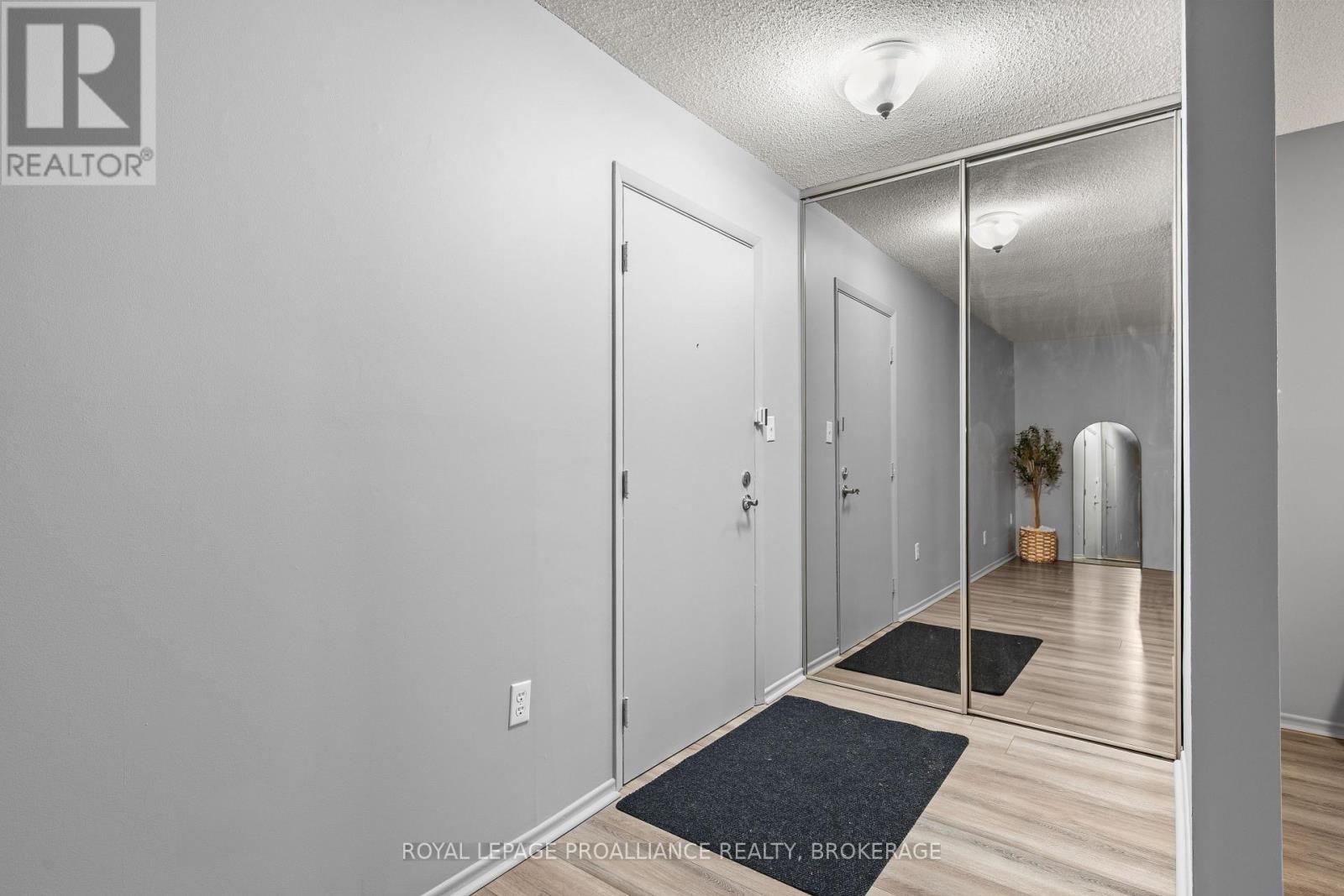 203 - 845 Milford Drive, Kingston (North Of Taylor-Kidd Blvd), Ontario  K7P 1A7 - Photo 9 - X12511378