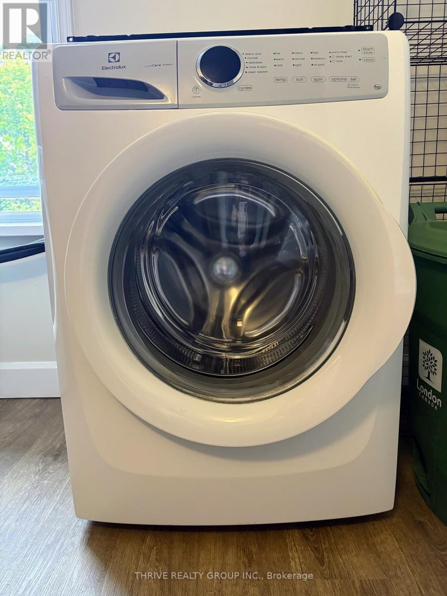 2 - 283 Hyman Street, London East, Ontario N6B 2G6 - Photo 18 - X12425488