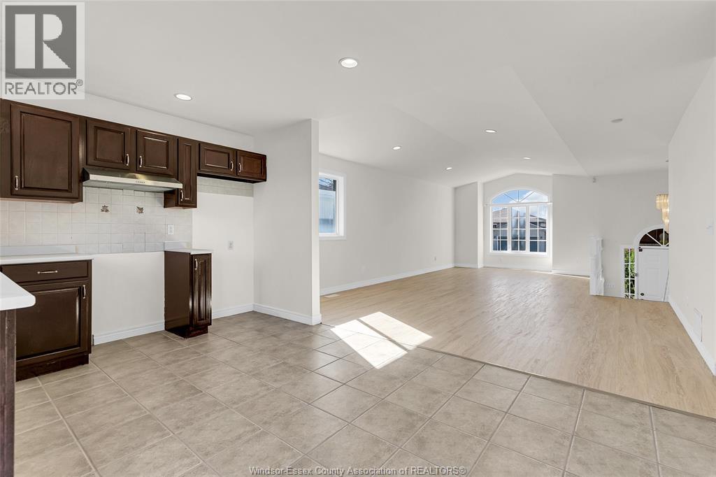2210 Randolph Avenue, Windsor, Ontario  N9B 3V9 - Photo 11 - 25028078