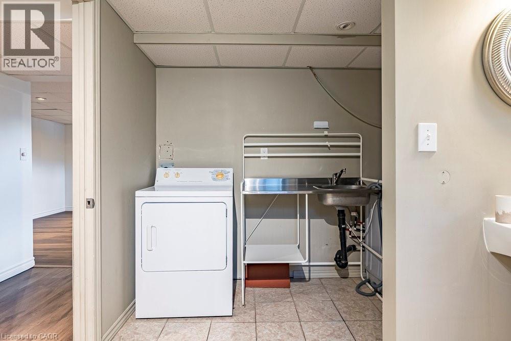 105 Mcelroy Road E, Hamilton, Ontario  L9A 1Z1 - Photo 40 - 40785852