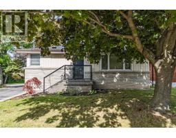 105 MCELROY Road E, Hamilton, Ontario