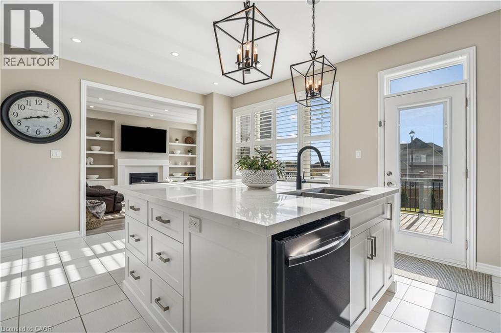 220 Harpin Way E, Fergus, Ontario  N1M 0G8 - Photo 11 - 40785720