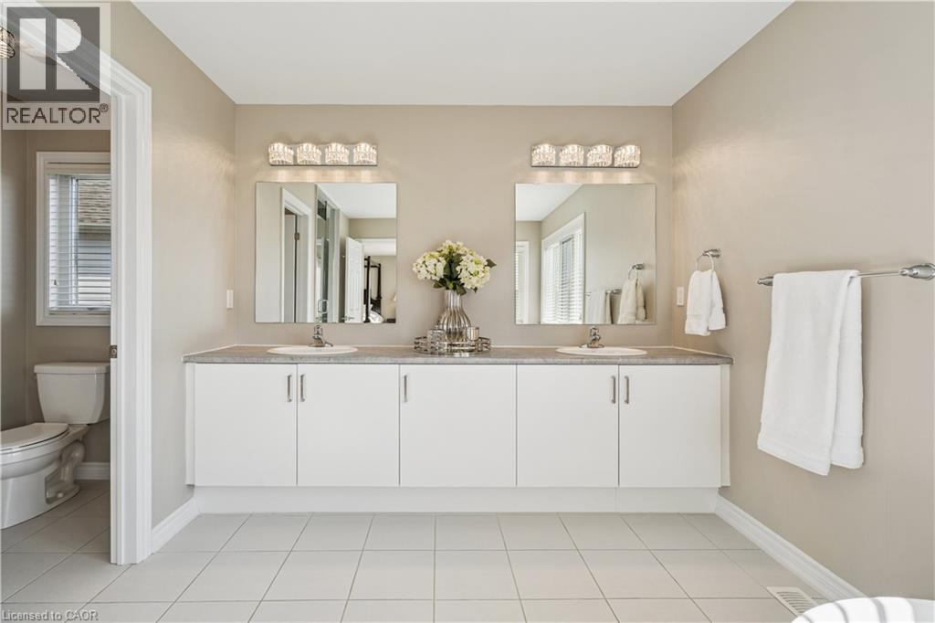 220 Harpin Way E, Fergus, Ontario  N1M 0G8 - Photo 23 - 40785720