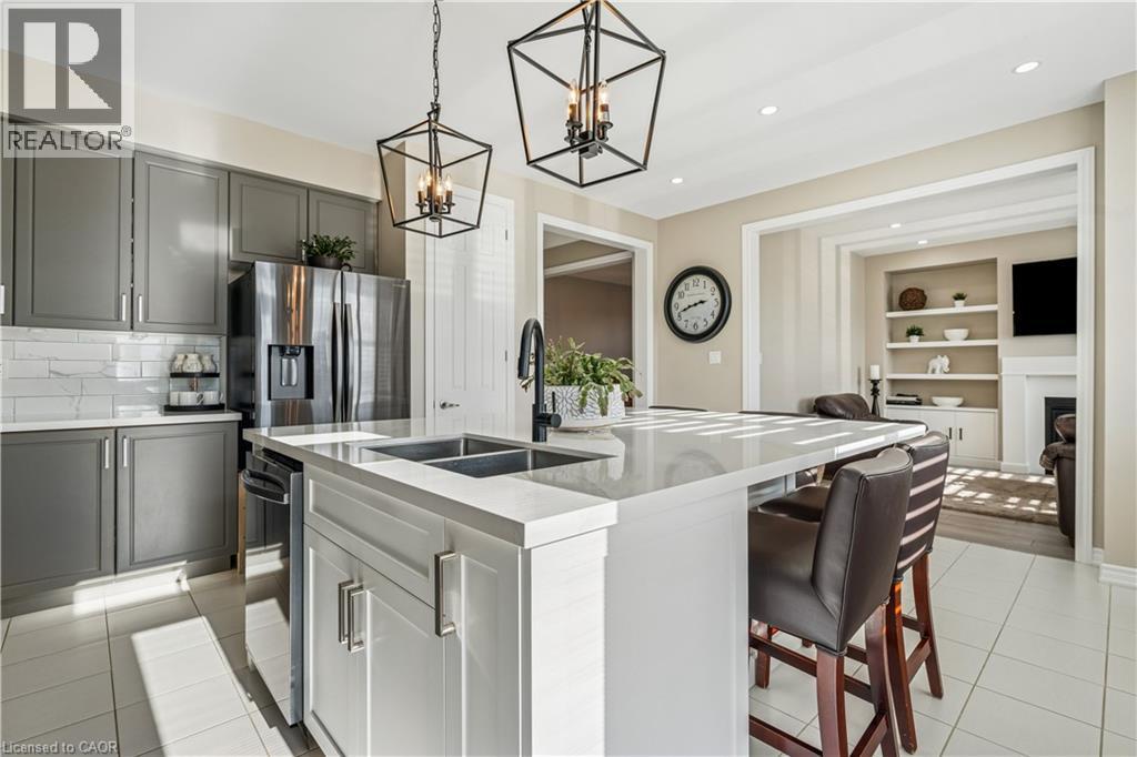 220 Harpin Way E, Fergus, Ontario  N1M 0G8 - Photo 9 - 40785720