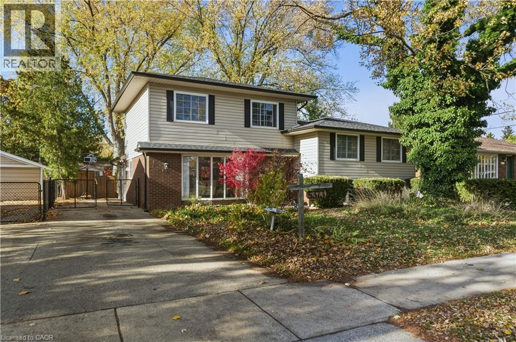 5373 SPRUCE Avenue, Burlington, Ontario