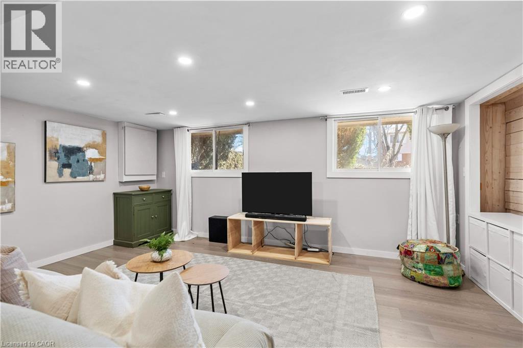 5373 Spruce Avenue, Burlington, Ontario L7L 1N8 - Photo 19 - 40785688