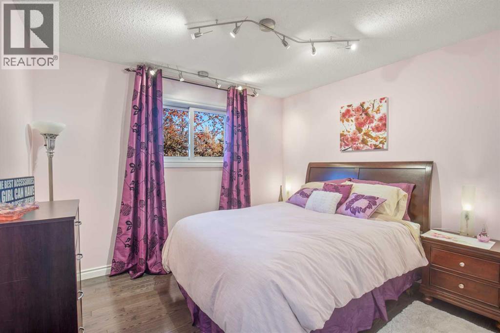 5709 55th Avenue, Lacombe, Alberta  T4L 1L8 - Photo 18 - A2268686