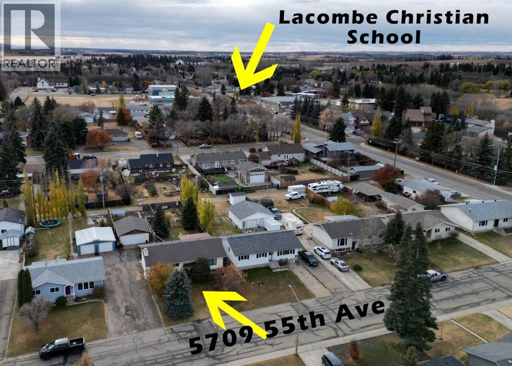 5709 55th Avenue, Lacombe, Alberta  T4L 1L8 - Photo 3 - A2268686