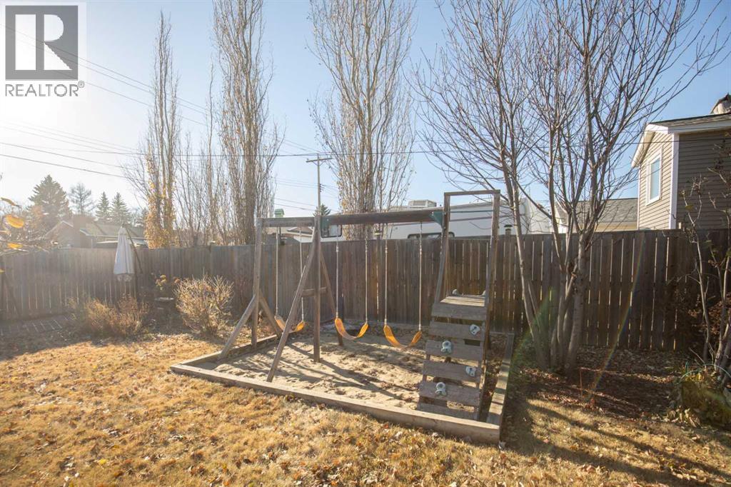 5709 55th Avenue, Lacombe, Alberta  T4L 1L8 - Photo 40 - A2268686