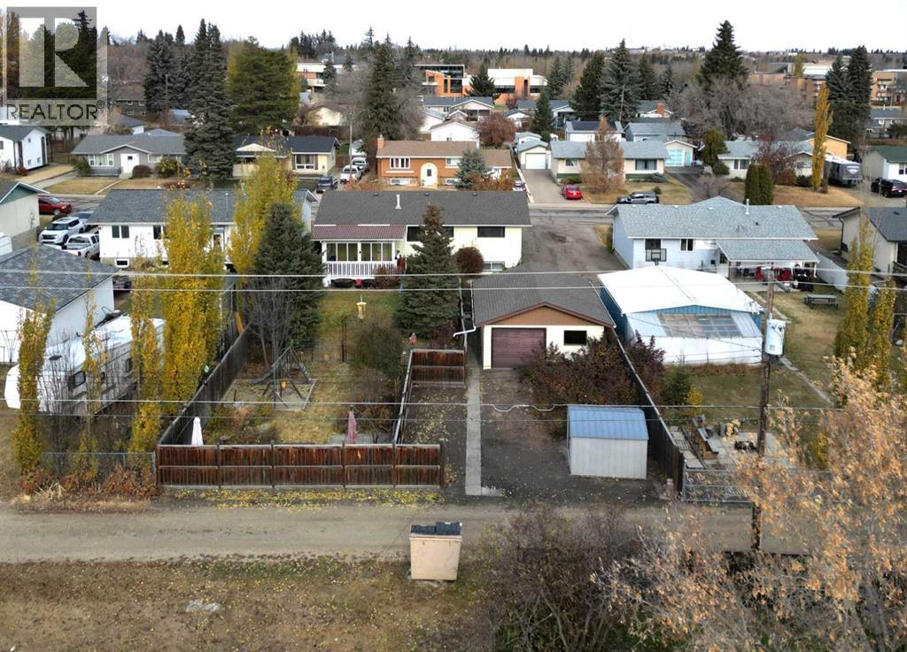 5709 55th Avenue, Lacombe, Alberta  T4L 1L8 - Photo 48 - A2268686