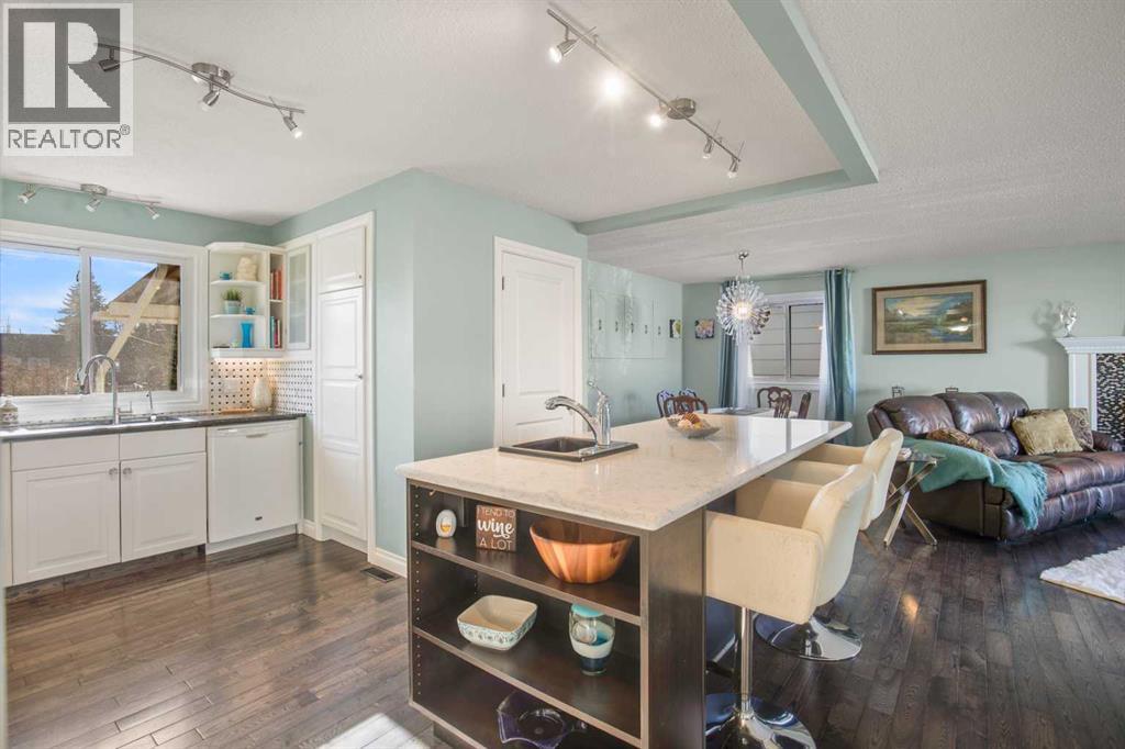 5709 55th Avenue, Lacombe, Alberta  T4L 1L8 - Photo 9 - A2268686