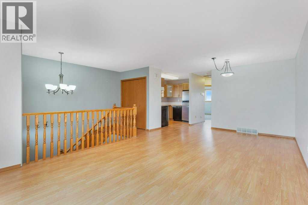 89 Silver Drive, Blackfalds, Alberta  T0M 0J0 - Photo 9 - A2265455