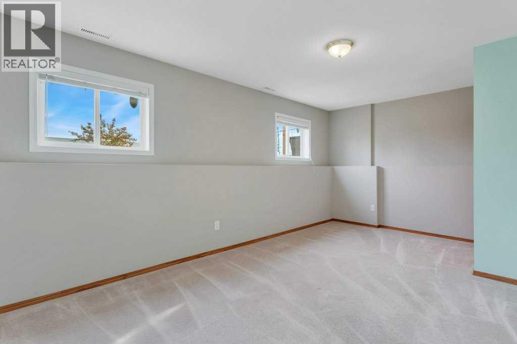 89 Silver Drive, Blackfalds, Alberta  T0M 0J0 - Photo 33 - A2265455