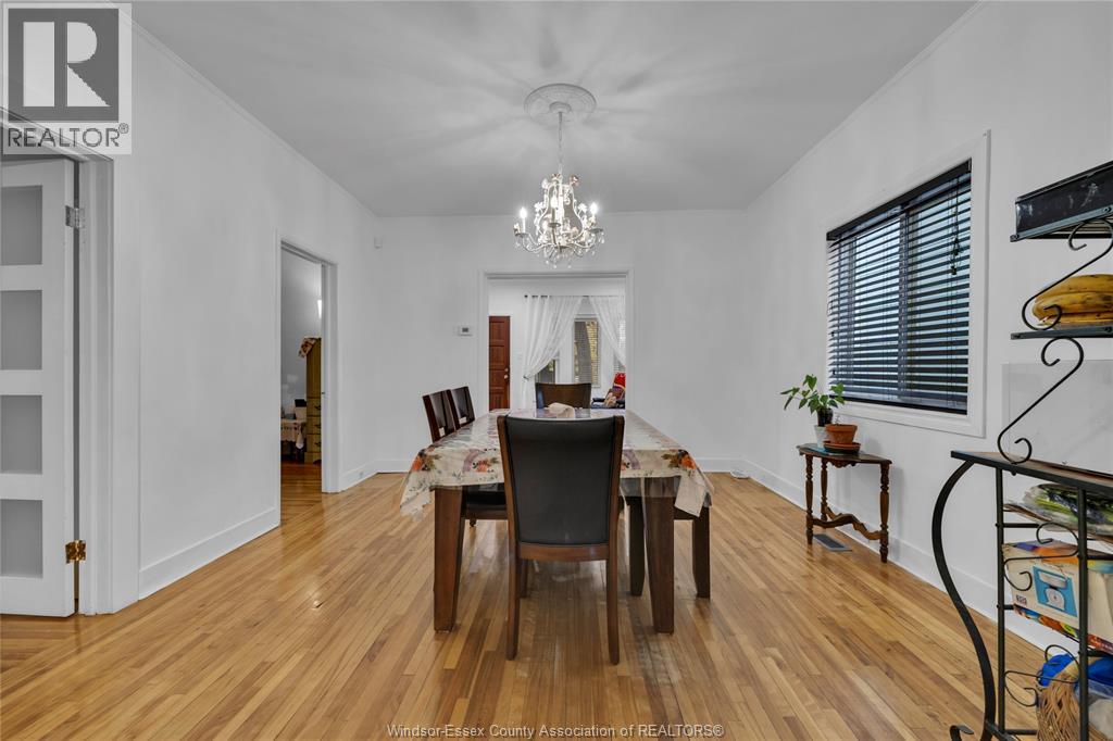 960 Lincoln, Windsor, Ontario N8Y 2H2 - Photo 10 - 25028088