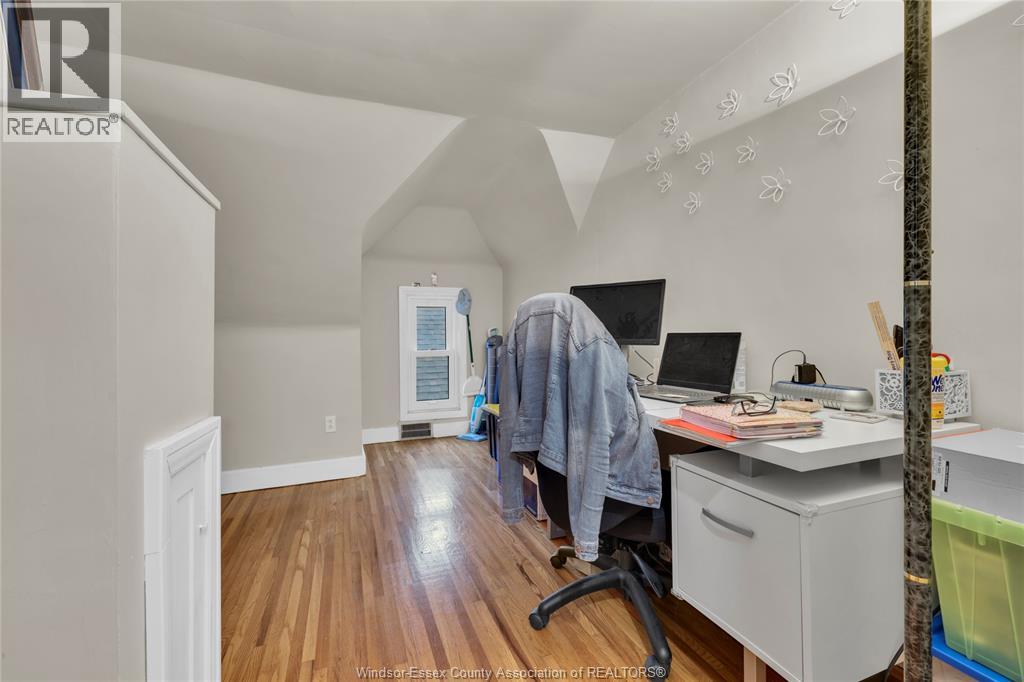 960 Lincoln, Windsor, Ontario N8Y 2H2 - Photo 19 - 25028088