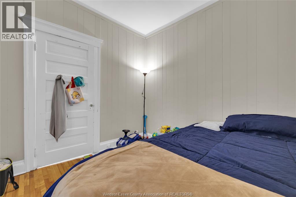 960 Lincoln, Windsor, Ontario N8Y 2H2 - Photo 13 - 25028088