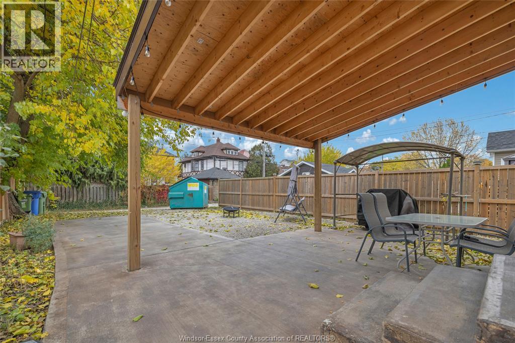 960 Lincoln, Windsor, Ontario N8Y 2H2 - Photo 25 - 25028088