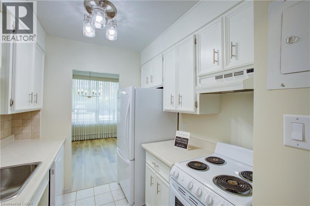 45 Westmount Road N Unit# 103, Waterloo, Ontario  N2L 2R3 - Photo 7 - 40753120