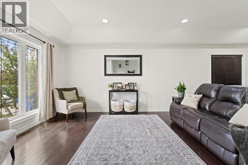 442 Welsh, Amherstburg, Ontario N9V 0C1 - Photo 11 - 25028096