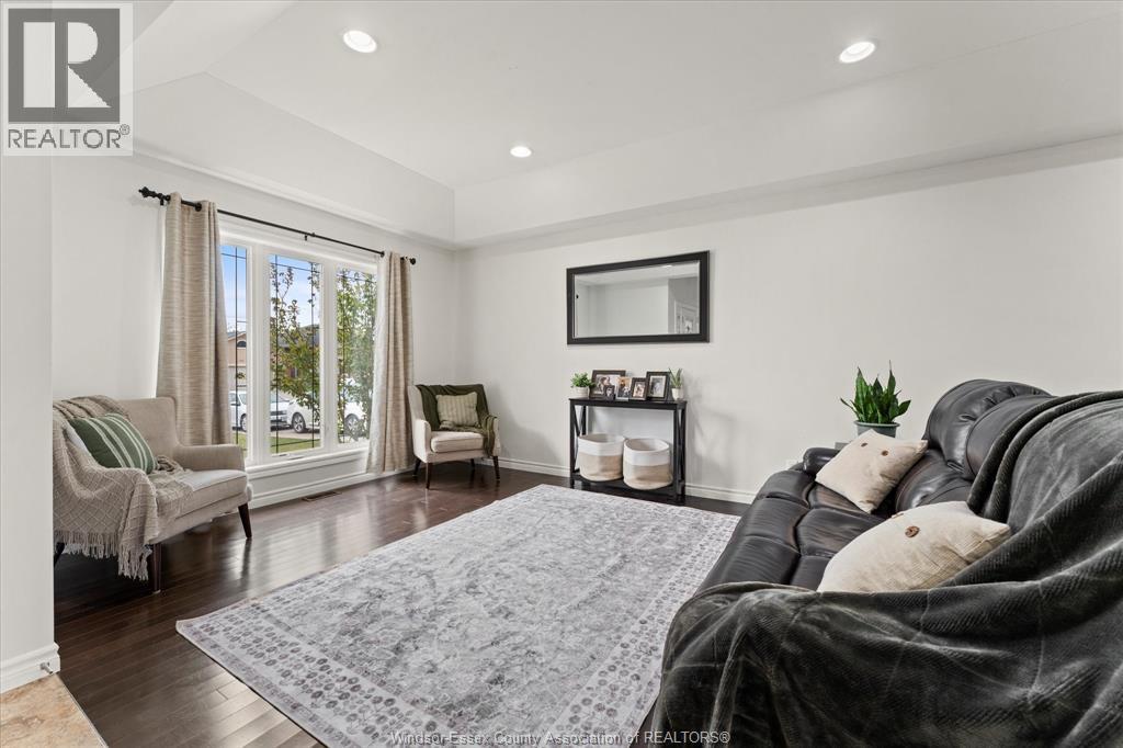 442 Welsh, Amherstburg, Ontario N9V 0C1 - Photo 10 - 25028096