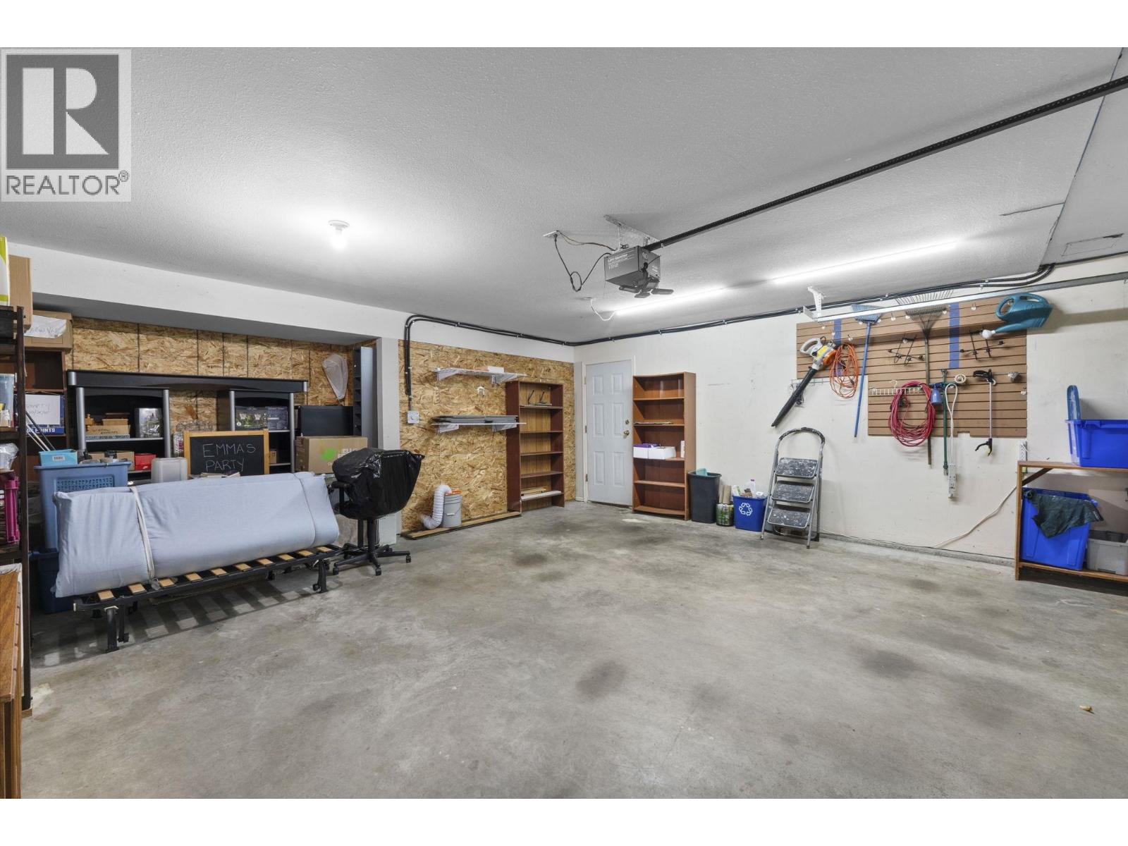 20110 120a Avenue, Maple Ridge, British Columbia  V2X 3M3 - Photo 24 - R3063686