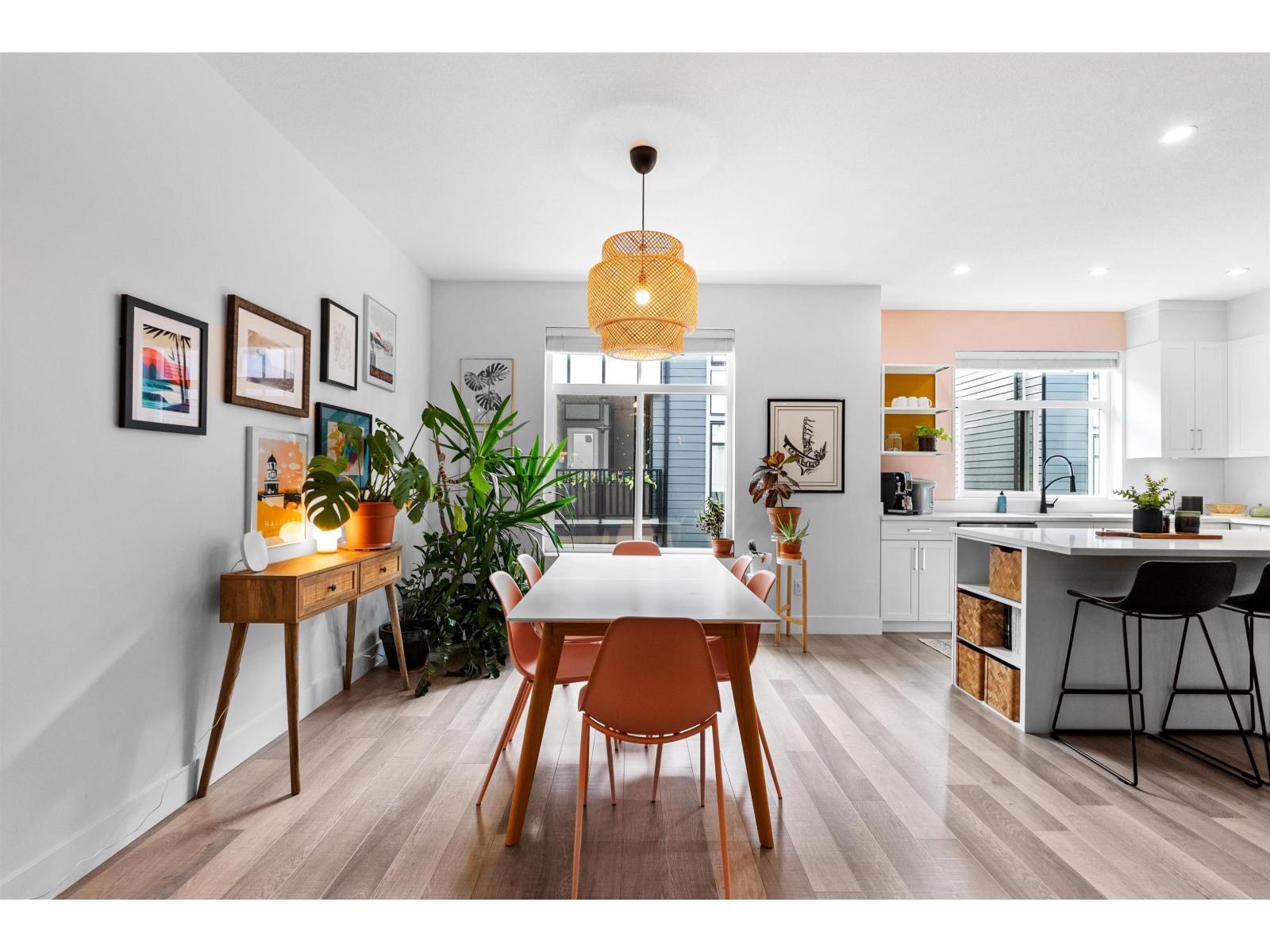 8 2427 164 STREET, Surrey, British Columbia