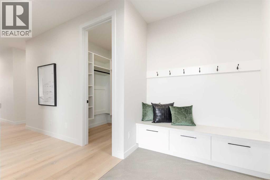 75 Westland Park Sw, Calgary, Alberta  T3H 6M3 - Photo 2 - A2267209