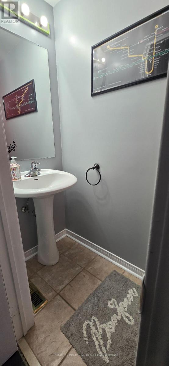 6 Burnsborough Street, Ajax (South West), Ontario  L1S 0B6 - Photo 20 - E12508498